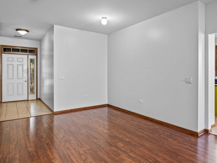 Property Photo:  17120 Carlislie Lane  IL 60441 