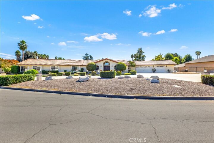 Property Photo: 43061 Partridge Ranch CA 92544