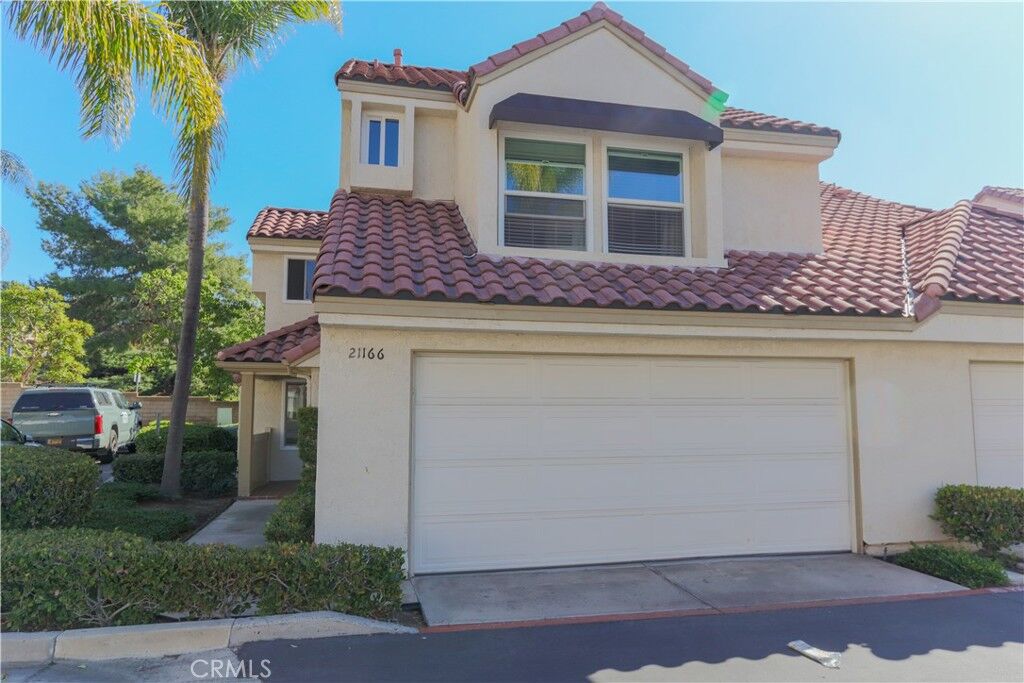 Property Photo:  21166 Vista Del Sol  CA 92630 