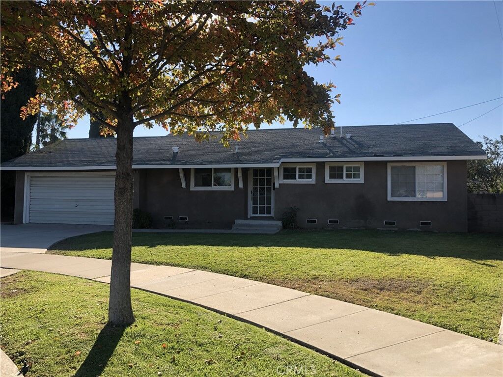 Property Photo:  2620 N Dunbar  CA 92865 