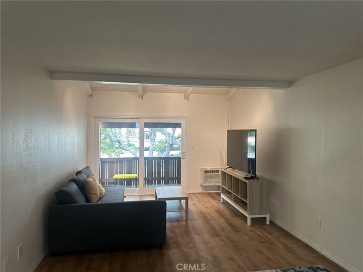 Property Photo:  1000 W Macarthur W 100  CA 92707 