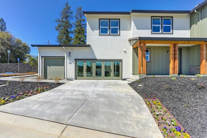 Property Photo: 1008 Utah Drive CA 95667