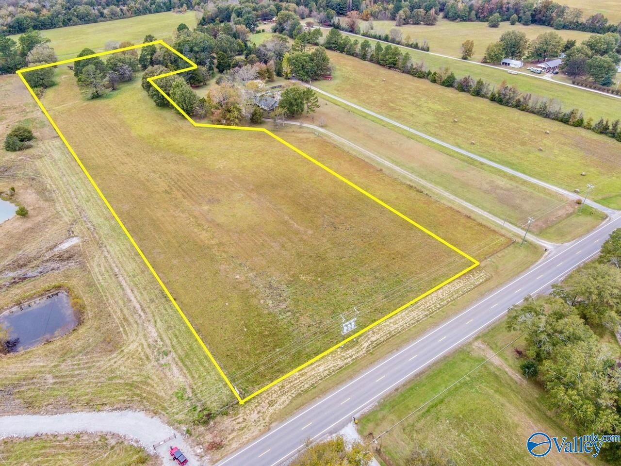 Property Photo: 11735 Al Hwy 33 AL 35650