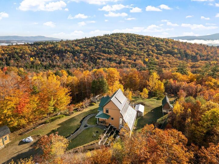 Property Photo: 36 New Road NH 03253