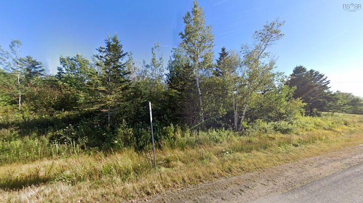 Lot Shore Road W — photo 1