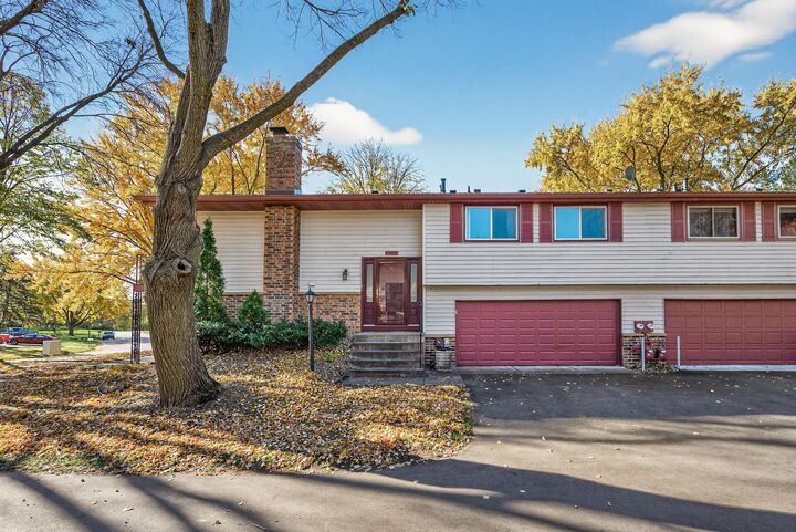 Property Photo:  3622 Garden Boulevard N  MN 55128 