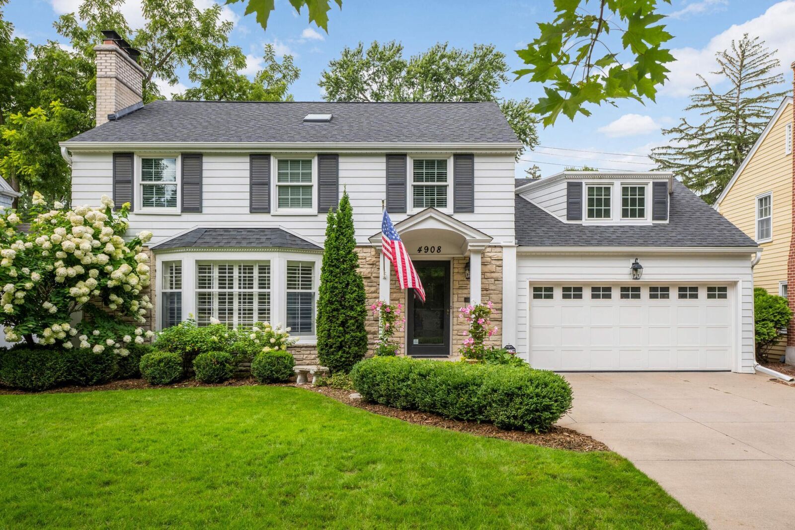 Property Photo:  4908 Maple Road  MN 55424 