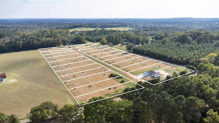 Property Photo: 869 Private Road 3168 TX 75645