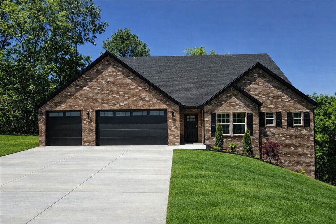 Property Photo:  14 Kames Lane  AR 72715 