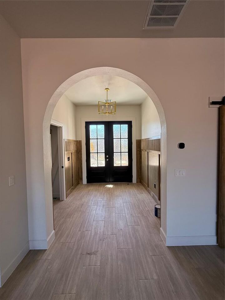 Property Photo:  12824 Hidden Trail  OK 73007 