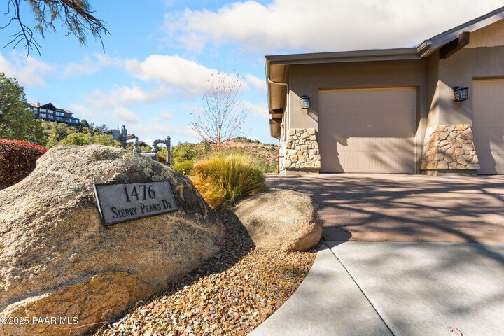 Property Photo: 1476 Sierry Peaks Drive AZ 86305