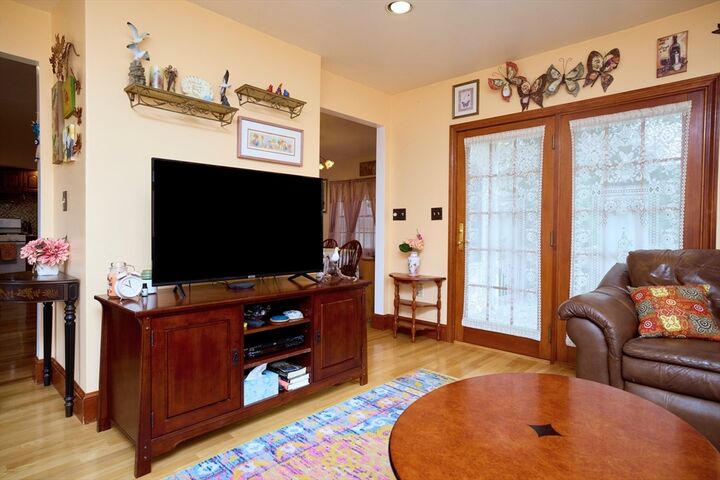 Property Photo:  72 Oakland Ave  MA 02170 