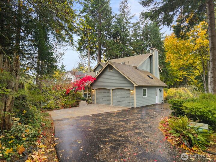 Property Photo: 10563 NE Misty Glen Way WA 98346