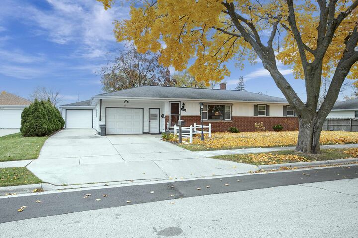 1010 Heyrman Street  Green Bay WI 54302 photo