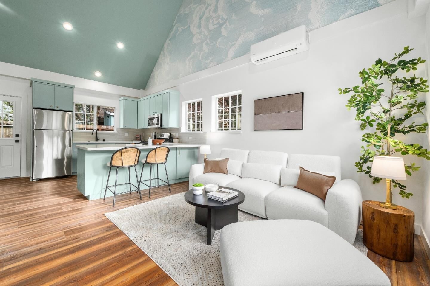 Property Photo: 526 South Branciforte Avenue CA 95062