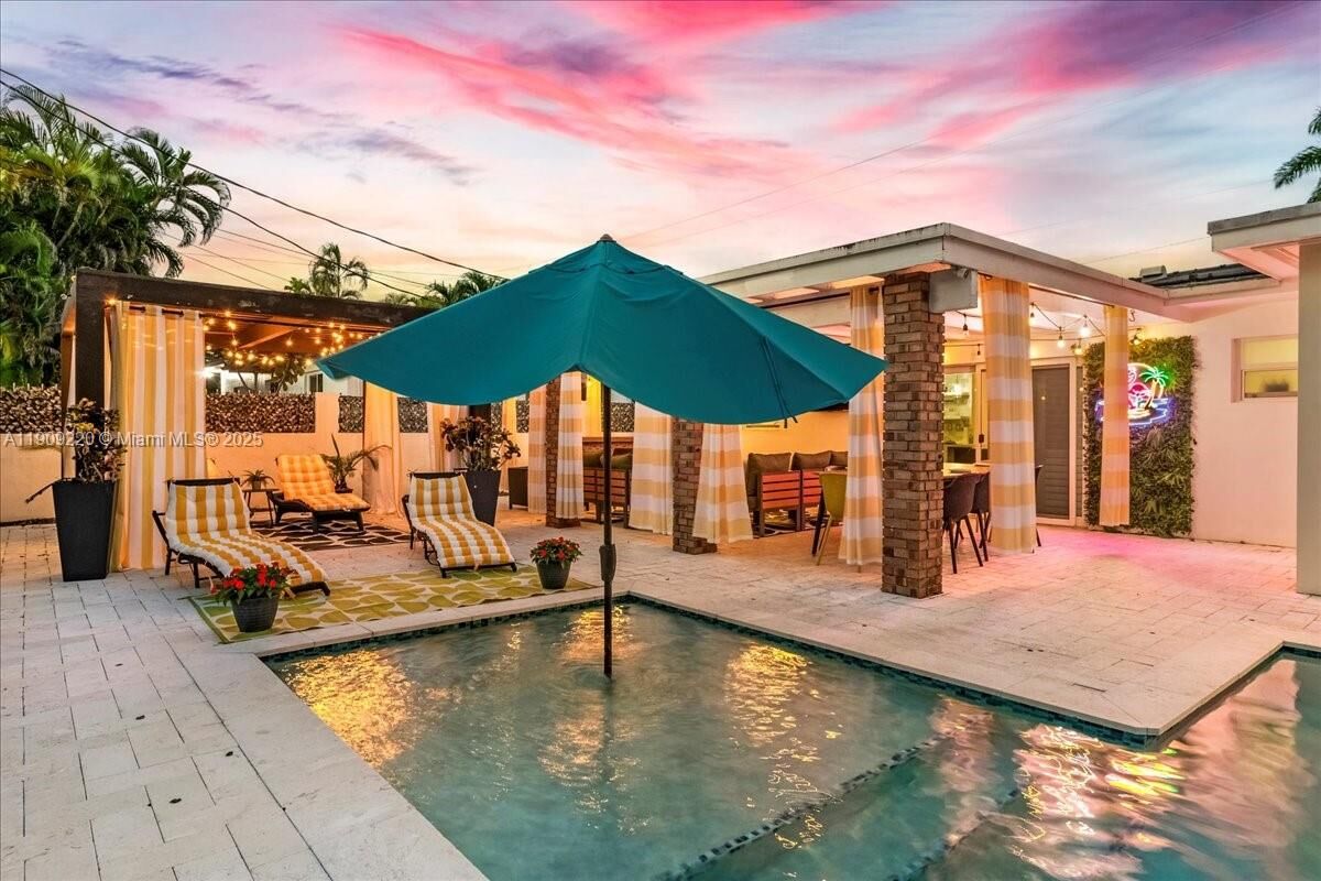 Property Photo: 1710 SW 29th Ave FL 33145