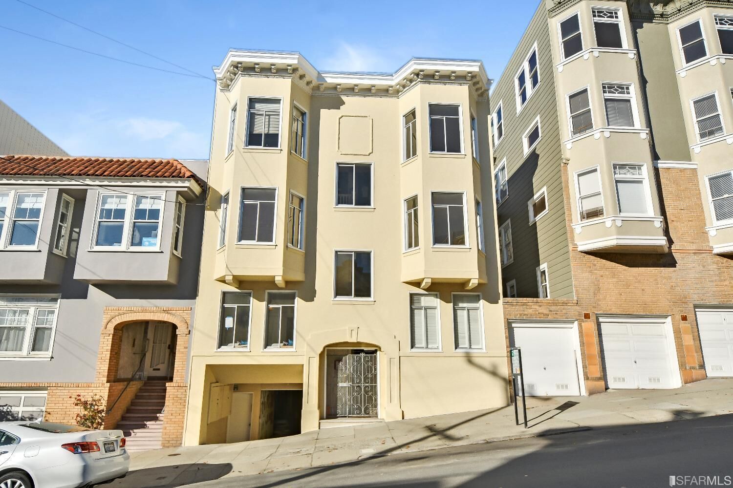 Property Photo: 1316-1326 Vallejo Street CA 94109
