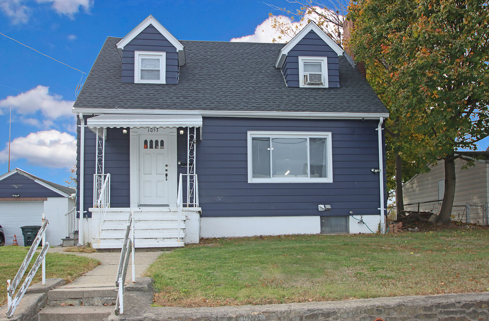 Property Photo: 1053 Sylvan Avenue CT 06606