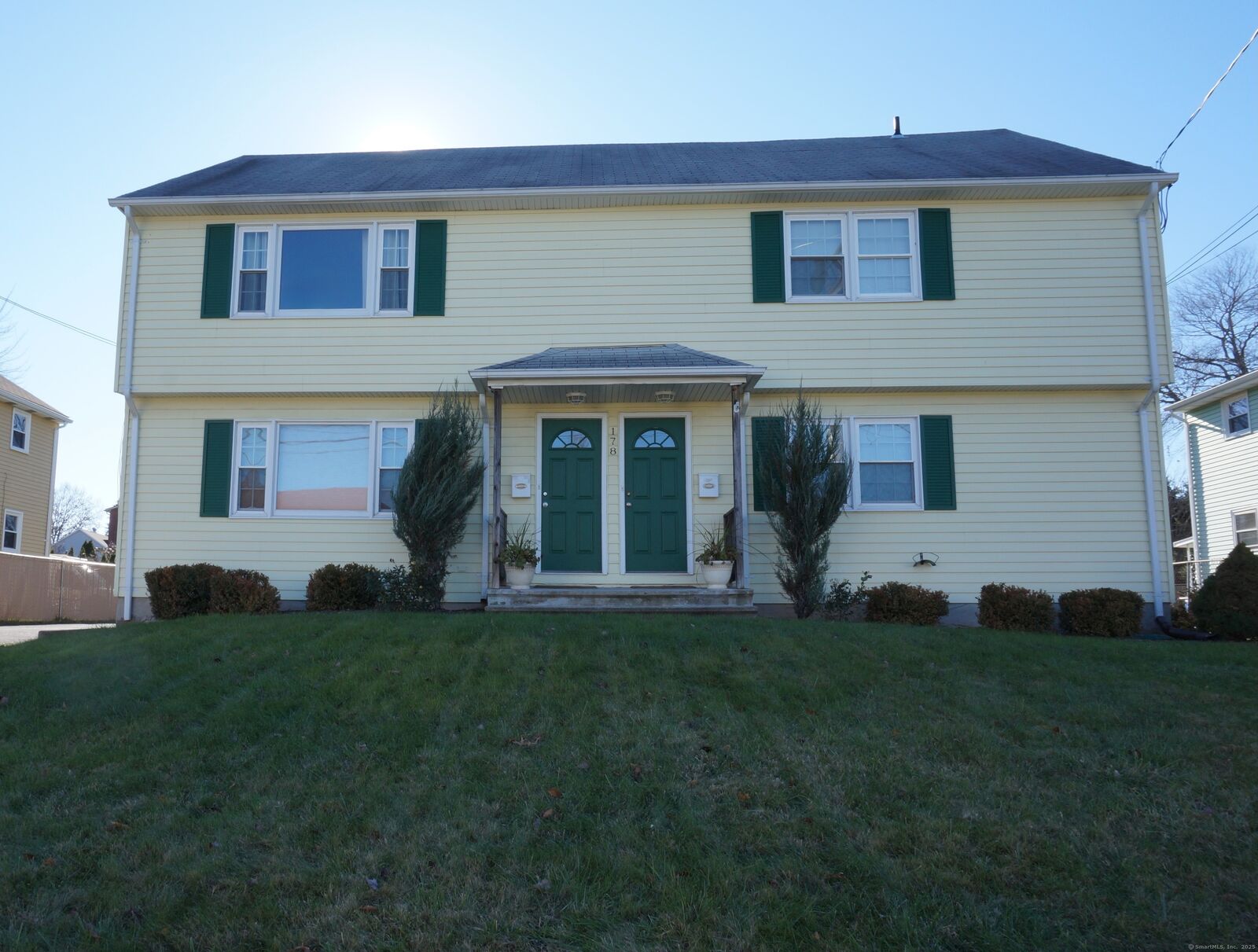 Property Photo: 178 Oakland Avenue 2 CT 06053