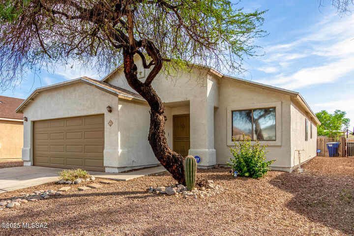 Property Photo: 3822 E Kinishba Drive AZ 85706