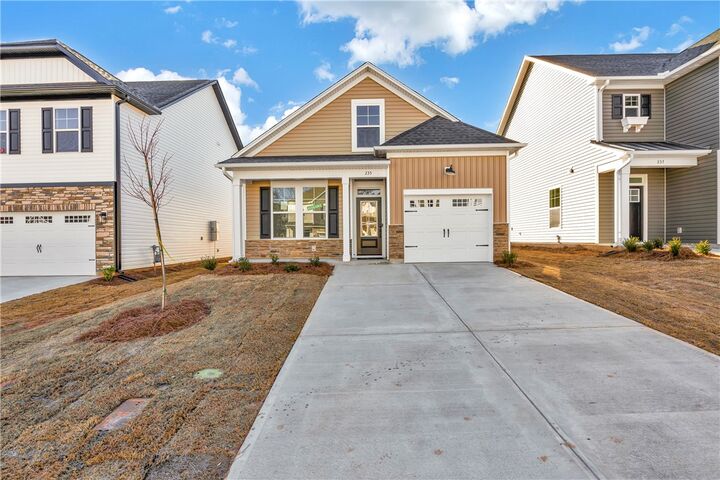 Property Photo:  235 Brown Circle  SC 29642 