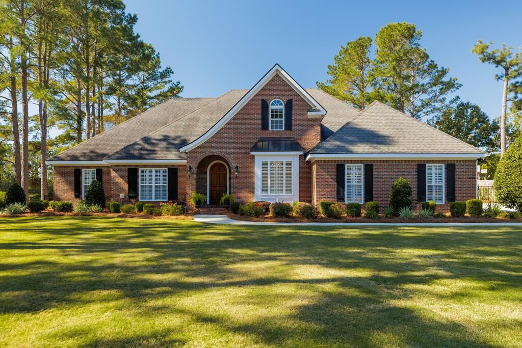 Property Photo: 4860 Twin Shadows Rd GA 31602