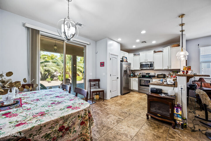 Property Photo:  1896 W Half Moon Circle  AZ 85144 