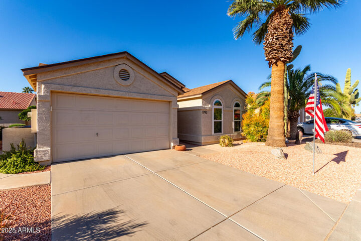 Property Photo: 1792 E Palm Beach Drive AZ 85249