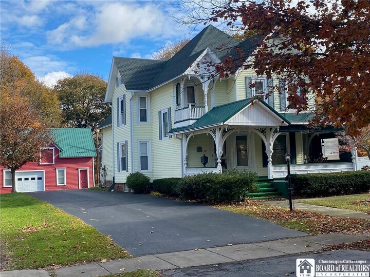 21 Chestnut Street  Westfield NY 14787 photo