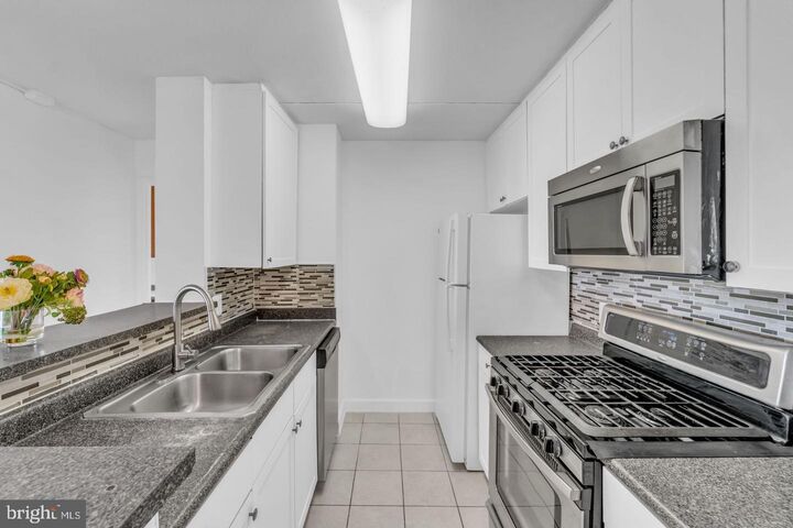 Property Photo:  60 S Van Dorn Street 314  VA 22304 