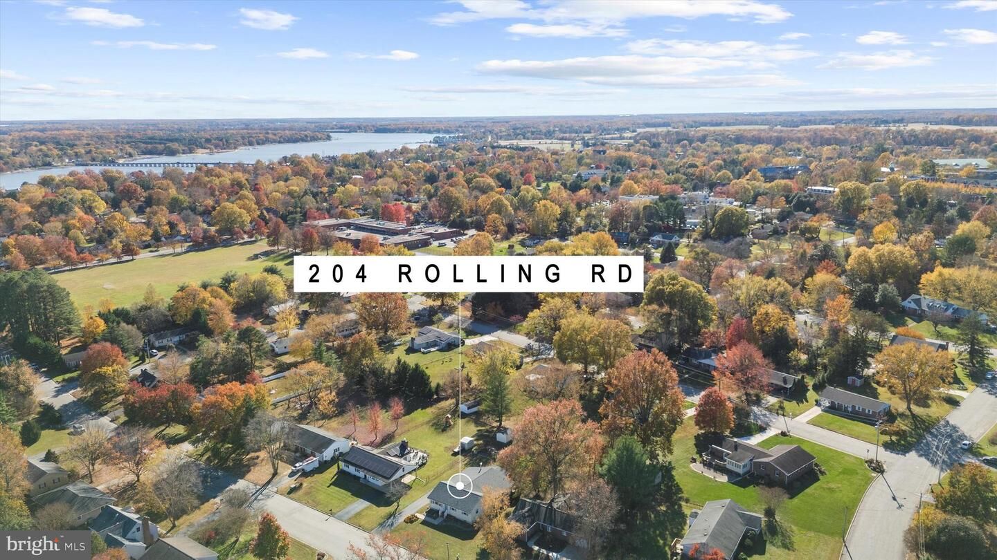 Property Photo:  204 Rolling Road  MD 21620 