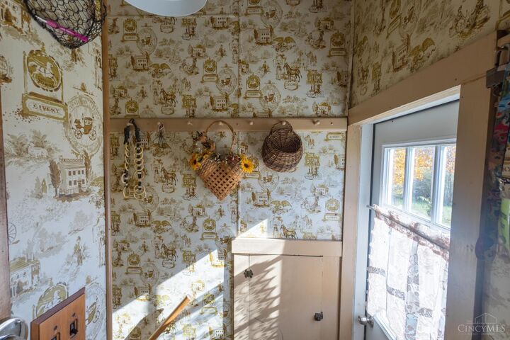 Property Photo:  530 Paris Avenue  OH 45177 