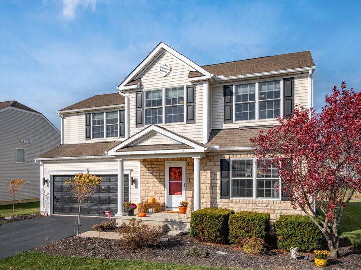 Property Photo:  756 Stallion Way  OH 43040 