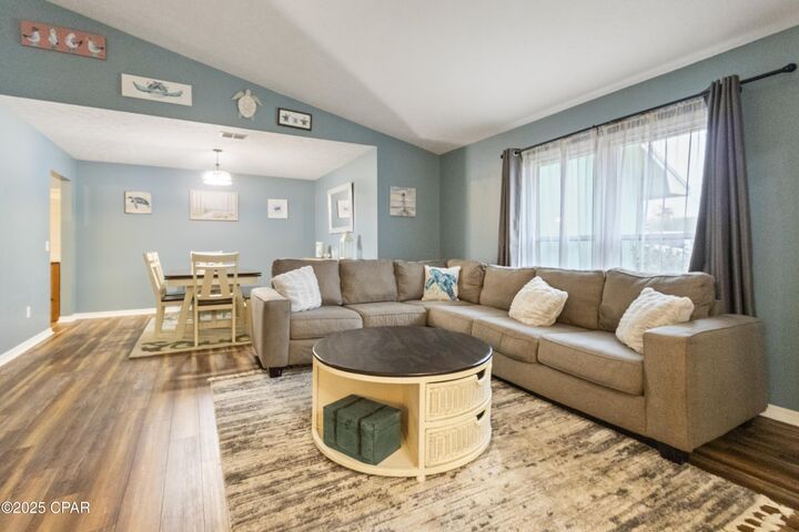 Property Photo: 7510 Melody Lane FL 32404