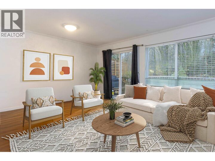 Property Photo:  39920 Government Road 34  BC V8B 0G5 