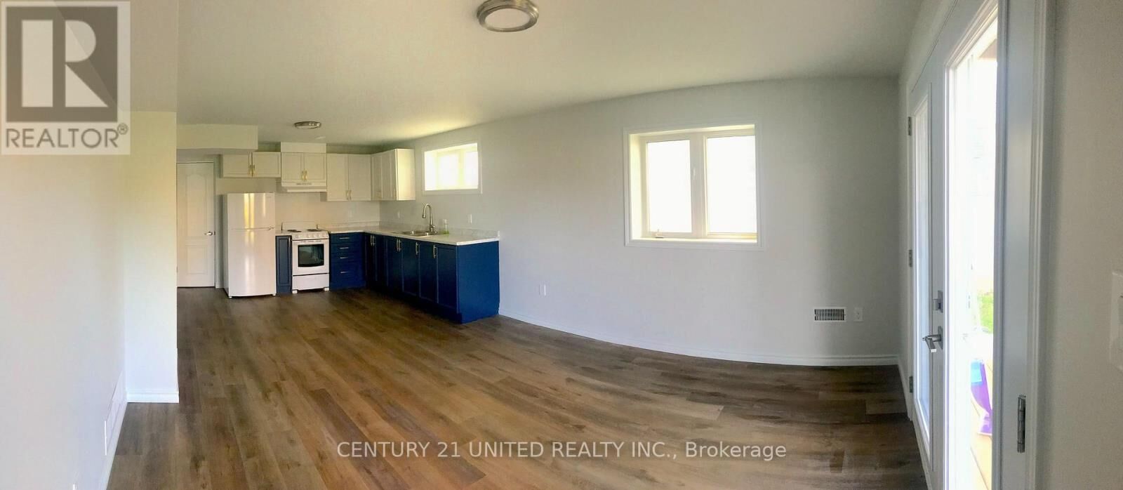 Property Photo:  302 Blacksmith Way  ON K9L 0B5 