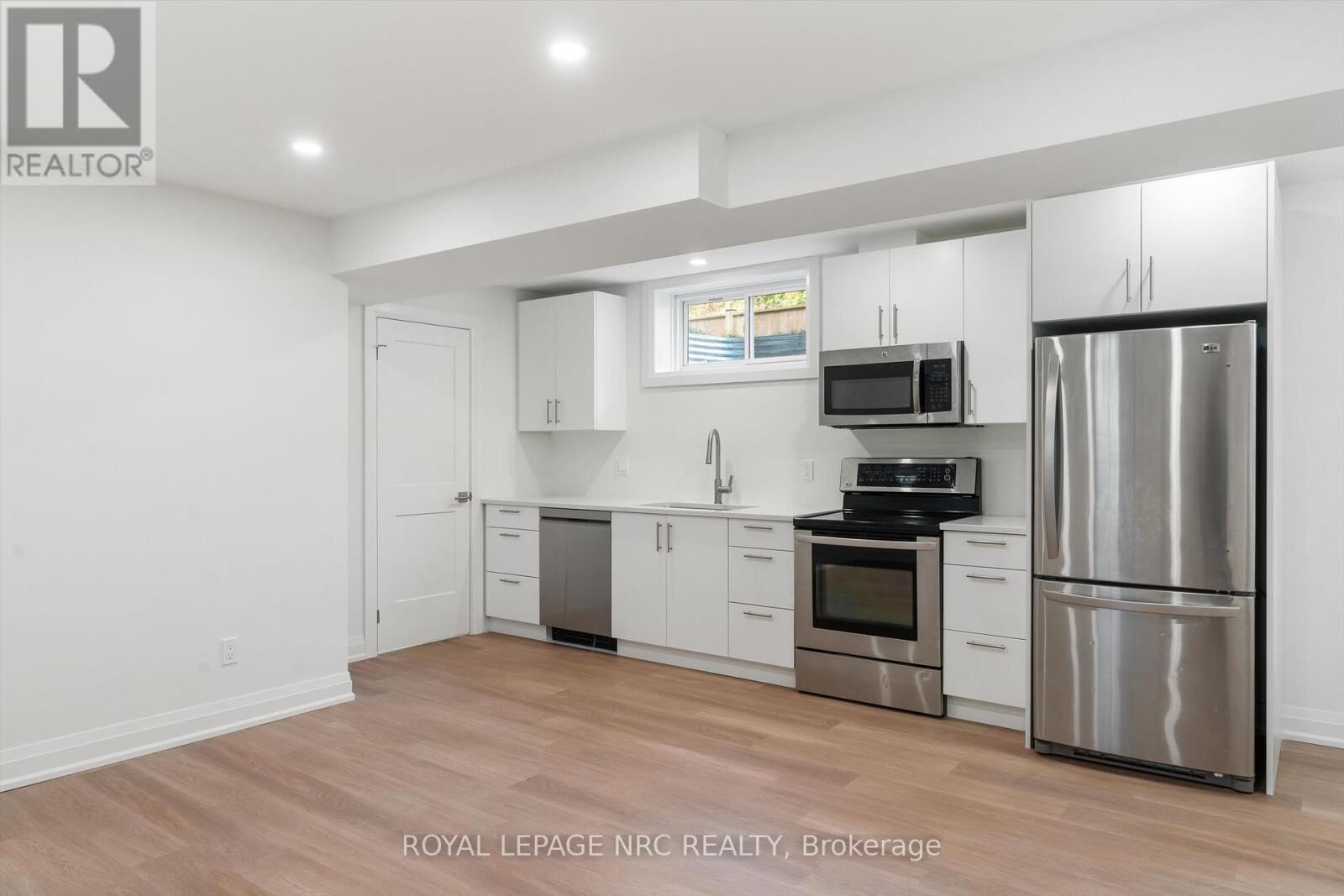 Property Photo:  7619 Mulhern Road 2 (Lower)  ON L2H 1B3 