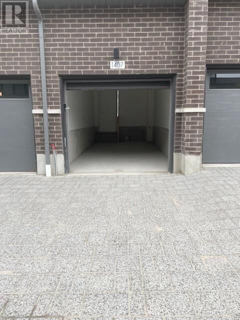 Property Photo:  1695 Dersan Street 1407  ON L1X 0S9 