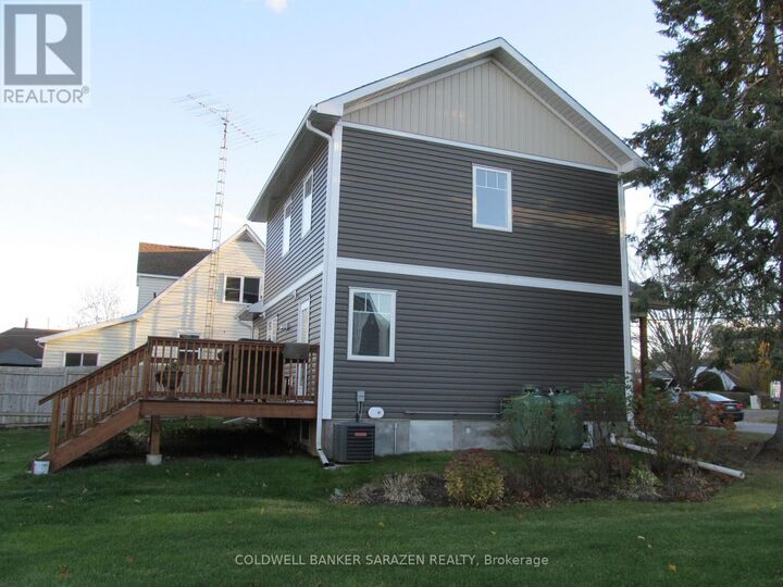 Property Photo: 20 Burnstown Road West ON K0A 3L0