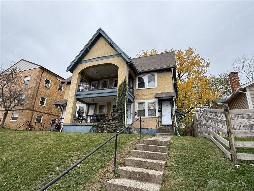 Property Photo: 1133 Linda Vista Avenue 1127 OH 45405