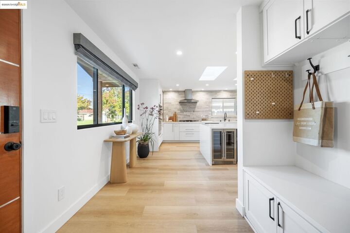 Property Photo: 6256 Rockrose Dr CA 94560