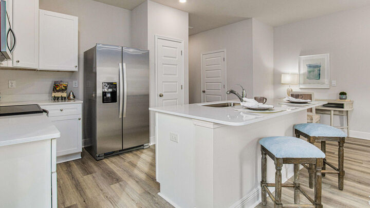 Property Photo:  8479 Midtown Court  FL 32566 