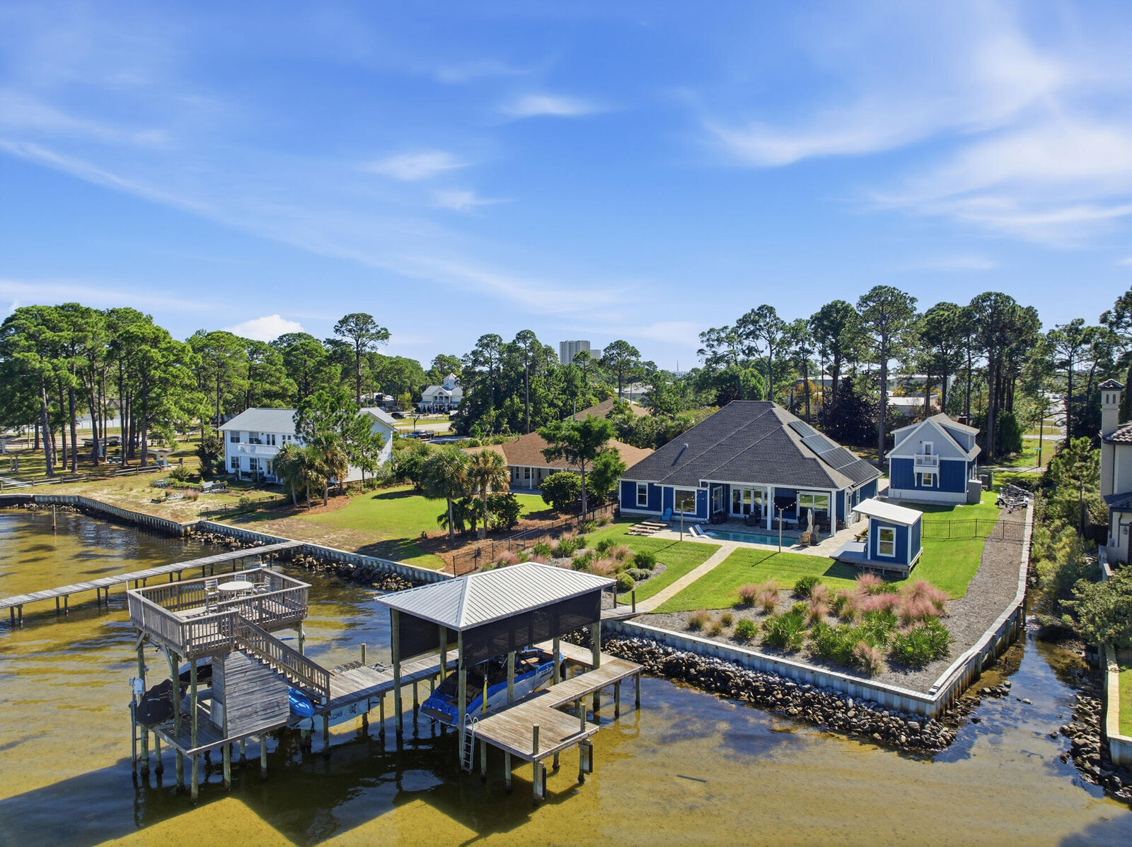 Property Photo:  5 Bayshore Drive  FL 32550 