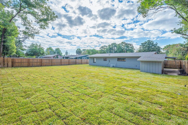 Property Photo: 9 NW Highland Drive FL 32548