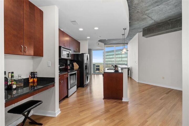 Property Photo:  400 West Peachtree Street 3214  GA 30308 