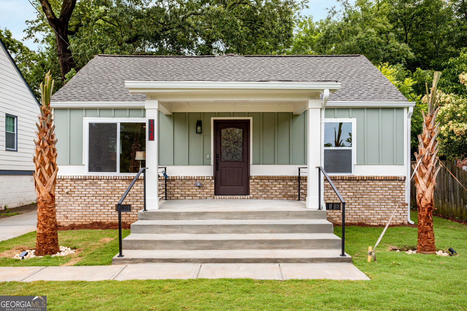 Property Photo:  1328 Gus Thornhill Jr Drive  GA 30344 