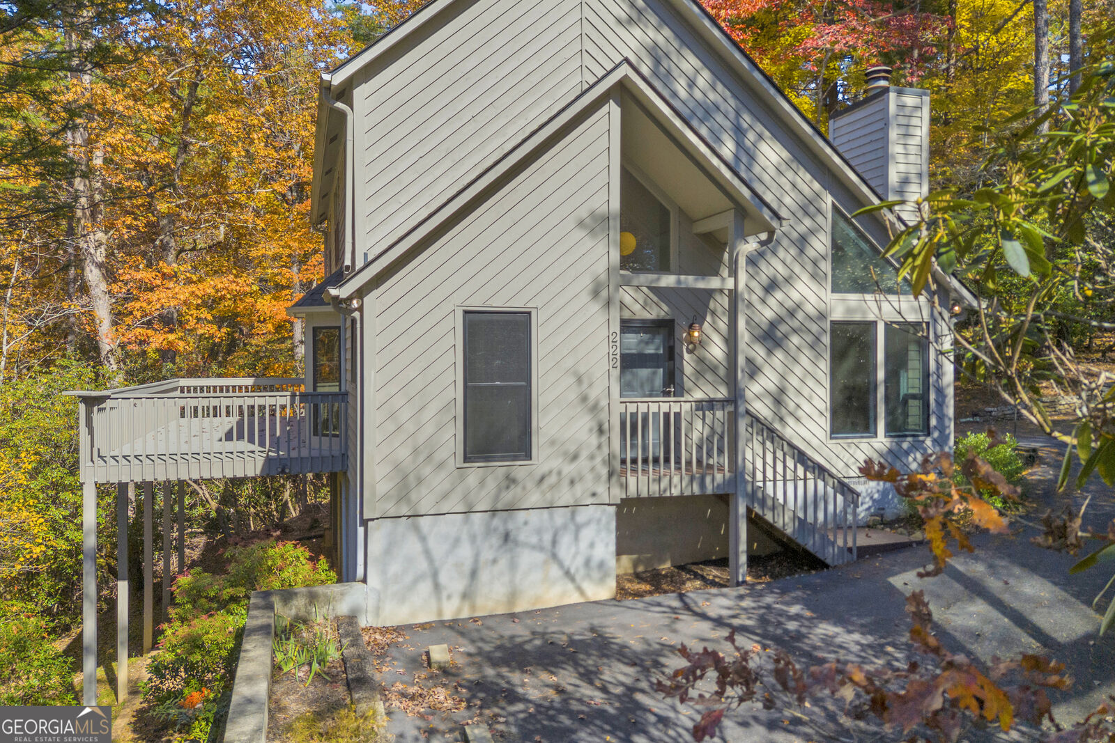 Property Photo:  222 Blue Ridge Drive  GA 30571 