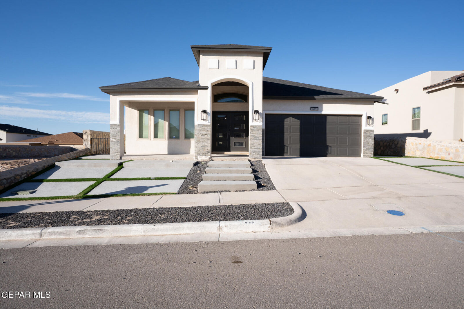 Property Photo: 633 Logwood Avenue TX 79835