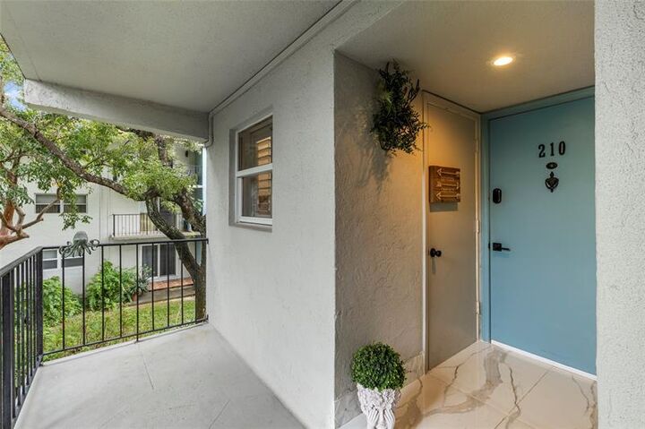 Property Photo: 1775 N Andrews Sq 210W FL 33311