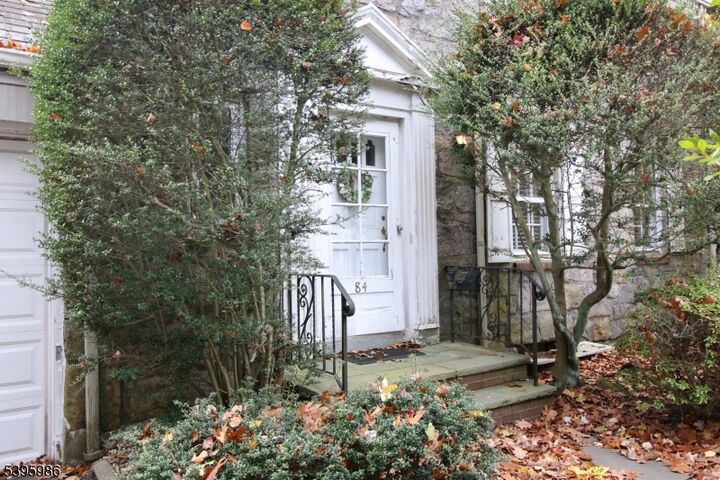 Property Photo:  84 Howard Park Dr  NJ 07670 